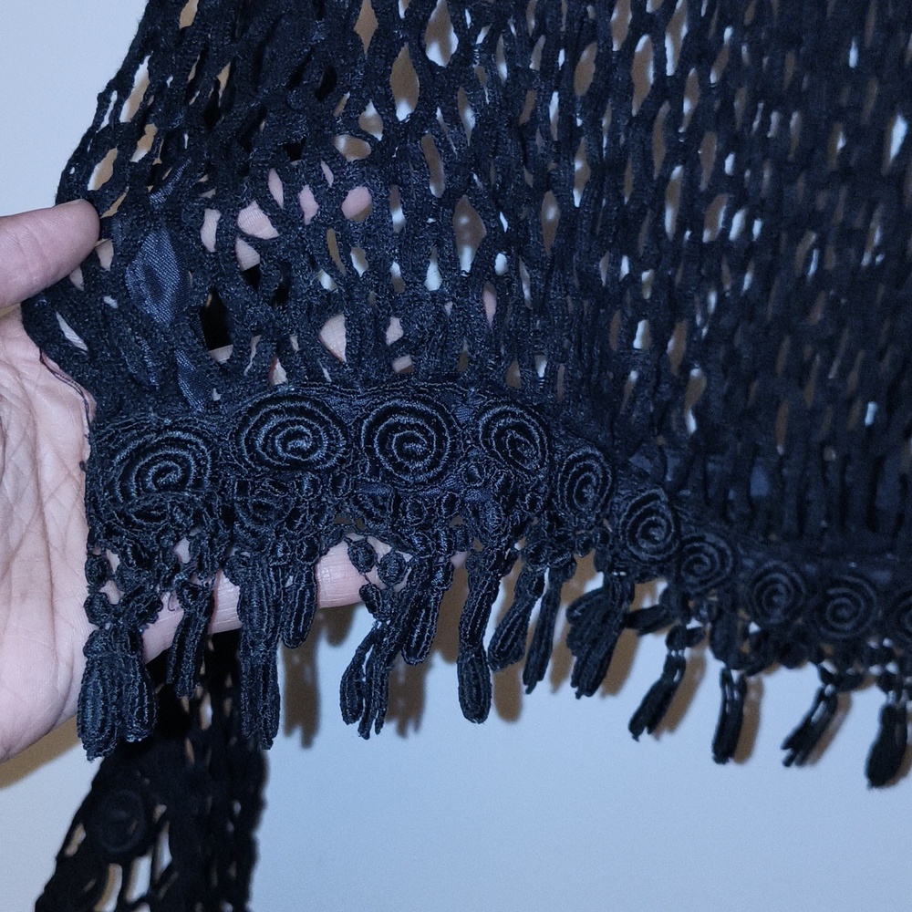 Netty Top - Picture 6 of 6